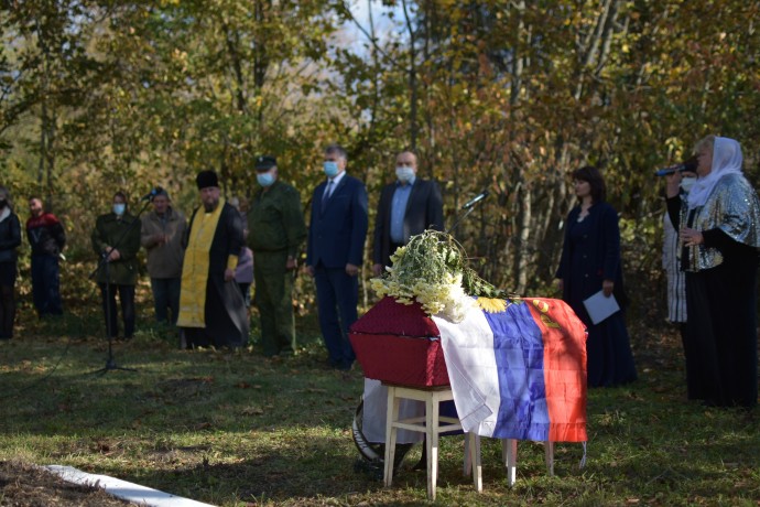 В Курской области состоялась церемония захоронения Неизвестного солдата