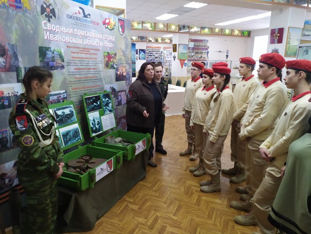 Ивановские поисковики представили выставку «Эхо войны»