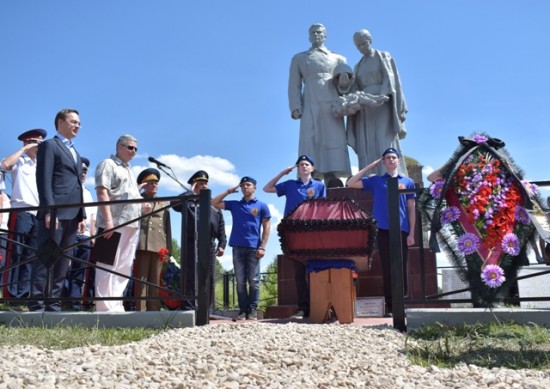 Церемония захоронения троих красноармейцев прошла в Московской области