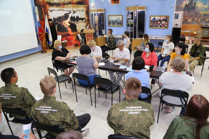 Астраханские поисковики приняли участие в работе круглого стола «Астрахань в тыловом строю»