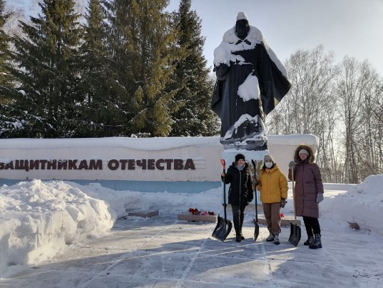 Поисковики Кемеровской области принимают участие в благоустройстве мемориалов и памятных мест