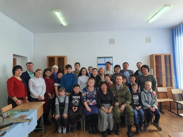 Поисковики Казахстана рассказали школьникам о работе по увековечению памяти погибших защитников Отеч