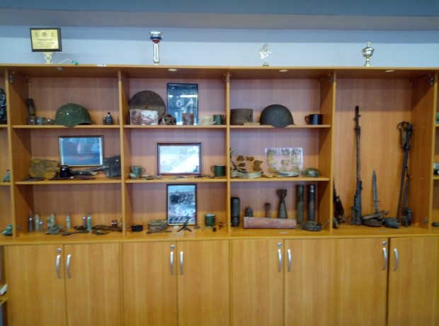 Поисковики отряда «Форпост» обновили экспозицию музея«Версты, опаленные войной»