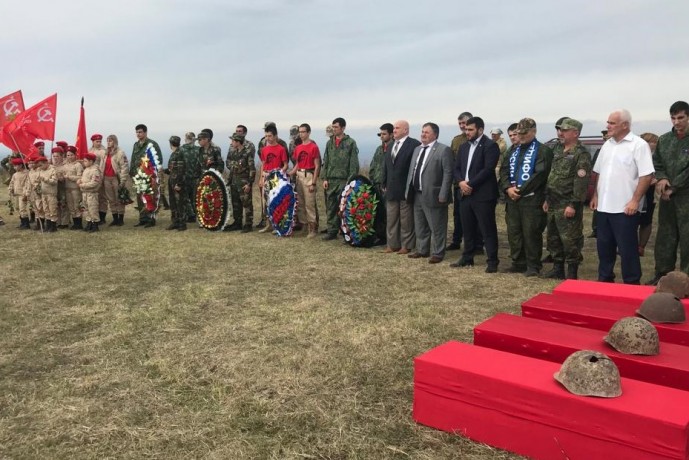 В Республике Ингушетия состоялась торжественная церемония захоронения 22 красноармейцев