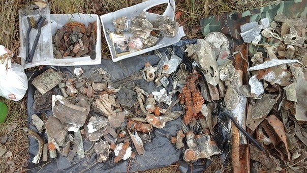Поисковики липецкого отряда «Заря» обнаружили фрагменты советского самолёта, сбитого во время ожесто