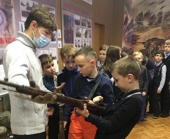 Московские поисковики провели тематический урок мужества в ГБОУ «Школа №1212»