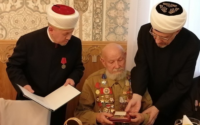В Московской Соборной мечети в преддверии празднования Дня Победы состоялось чествование героев