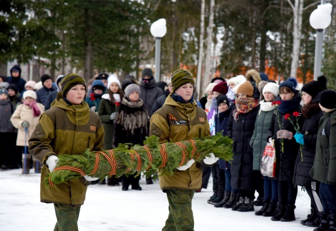 Томские поисковики организовали мероприятия, посвященные Дню Неизвестного солдата
