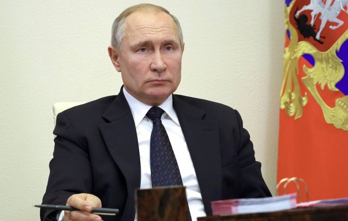 Путин рекомендовал запретить публично отождествлять роли СССР и Германии во Второй мировой