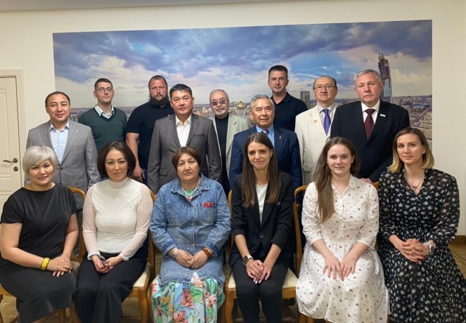 В посольстве Республики Казахстан прошла встреча российских поисковиков с представителями общественн