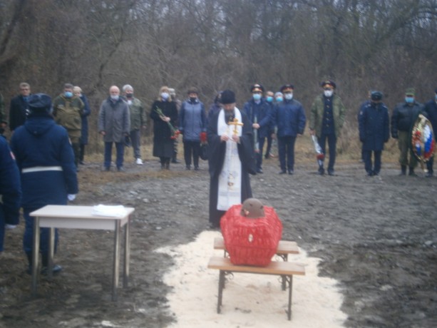 В Кабардино-Балкарии прошло захоронение останков Воинов, погибших при защите Майского района Республ