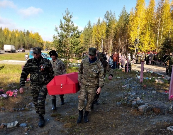 В Республике Карелия прошла церемония захоронения 34 красноармейцев