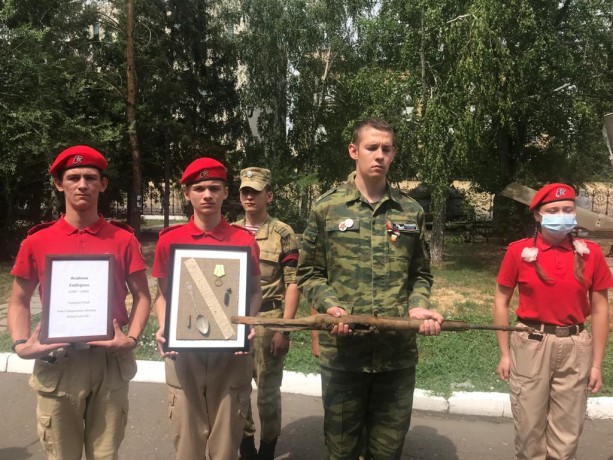 Омские поисковики передали в Казахстан останки солдата Айсанова Ембергена для захоронения