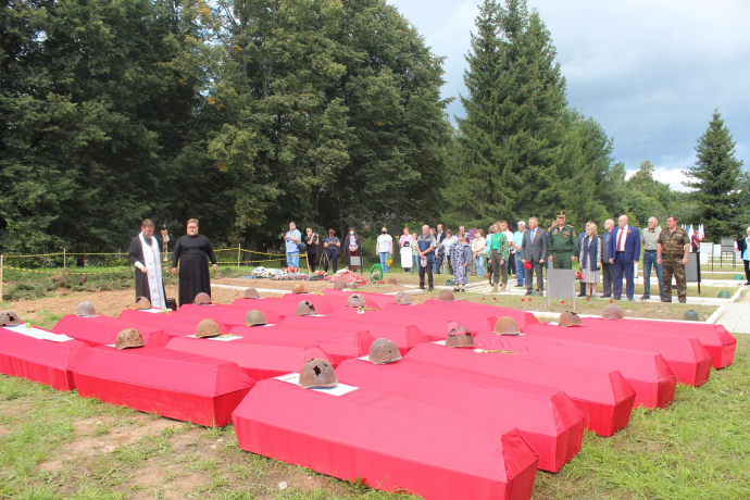 Ставропольские поисковики приняли участие в захоронении останков 318 воинов, погибших на территории 