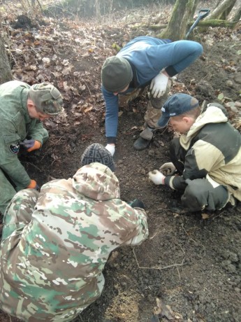 Под Горячим Ключом кубанские поисковики обнаружили останки четырех красноармейцев