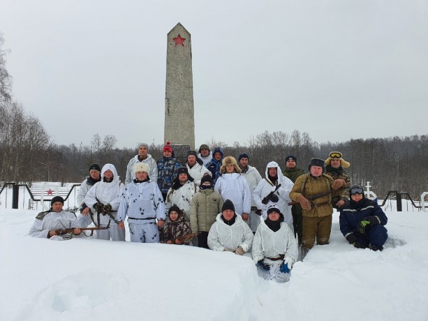 Поисковики отрядов «Военная археология» и «Ржев» совершили лыжный поход по местам боевой славы 29-ой