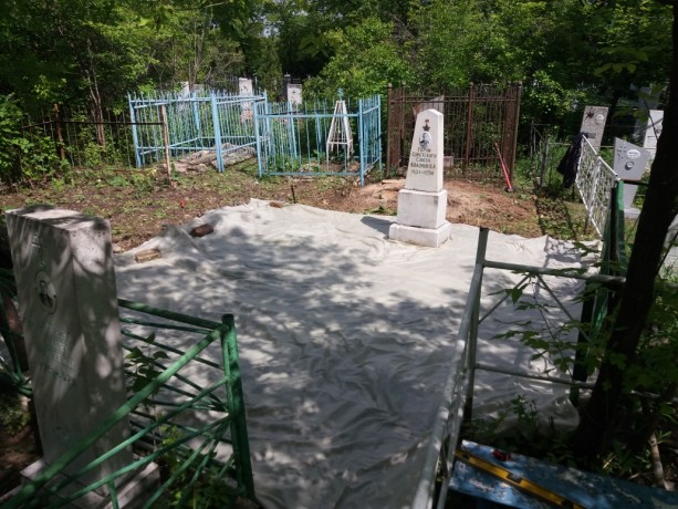 Завершаются подготовительные работы по реконструкции захоронения Героя Советского Союза