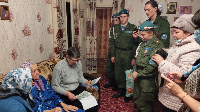Поисковики отряда «Дозор» встретились с родственниками красноармейца В.С. Быкова