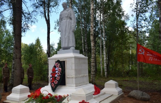 В Тверской области состоялось открытие памятника павшим в феврале 1942 года советским воинам