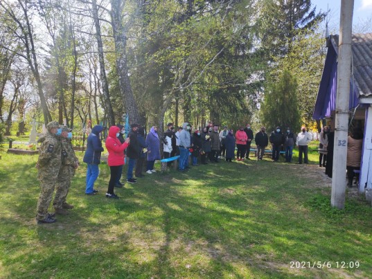 На Украине торжественно перезахоронен младший лейтенант Животович Евгений Иванович 1