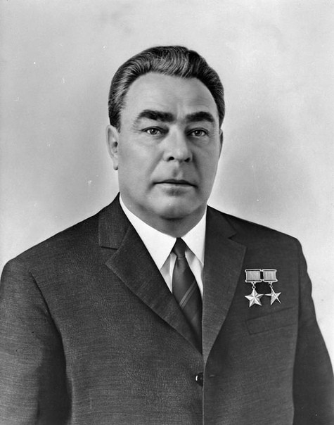 Брежнев Леонид Ильич      (1906-1982)