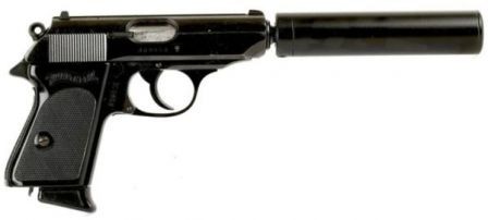 Пистолет Walther PP с глушителем