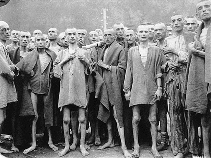 узники Освенцима