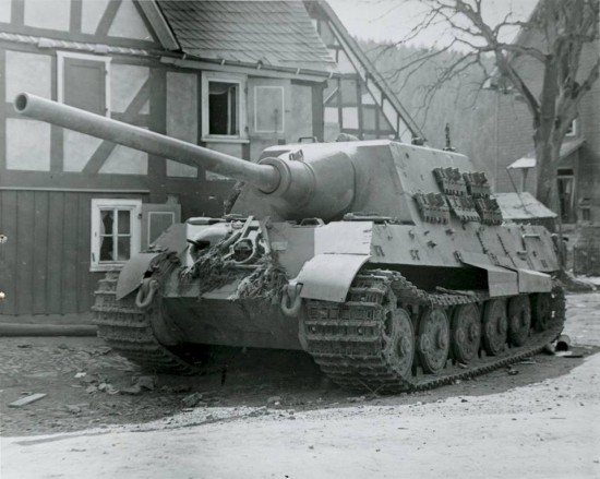 «Ягдтигр» (Sd.Kfz.186 Jagdtiger)
