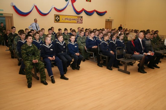 Участники фонда «Эстафета поколений» провели встречу с воспитанниками Карельского кадетского корпуса 4